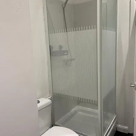 Large Ground Floor Apartment - South Shields - 3 Minutes From South Tyneside Hospital, 8 Minutes From Beach Exterior photo